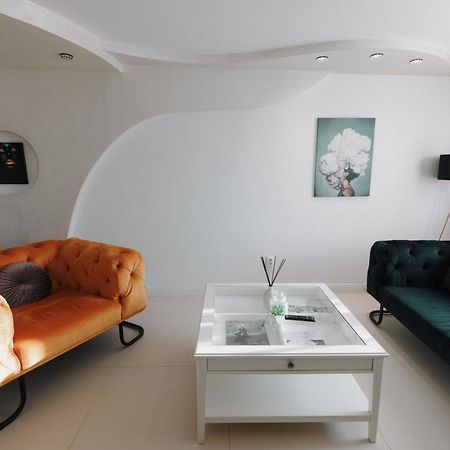 Bear'S Apartment Alba Iulia Buitenkant foto