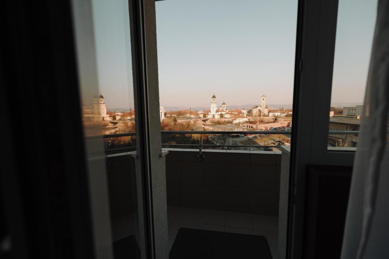 Bear'S Apartment Alba Iulia Buitenkant foto