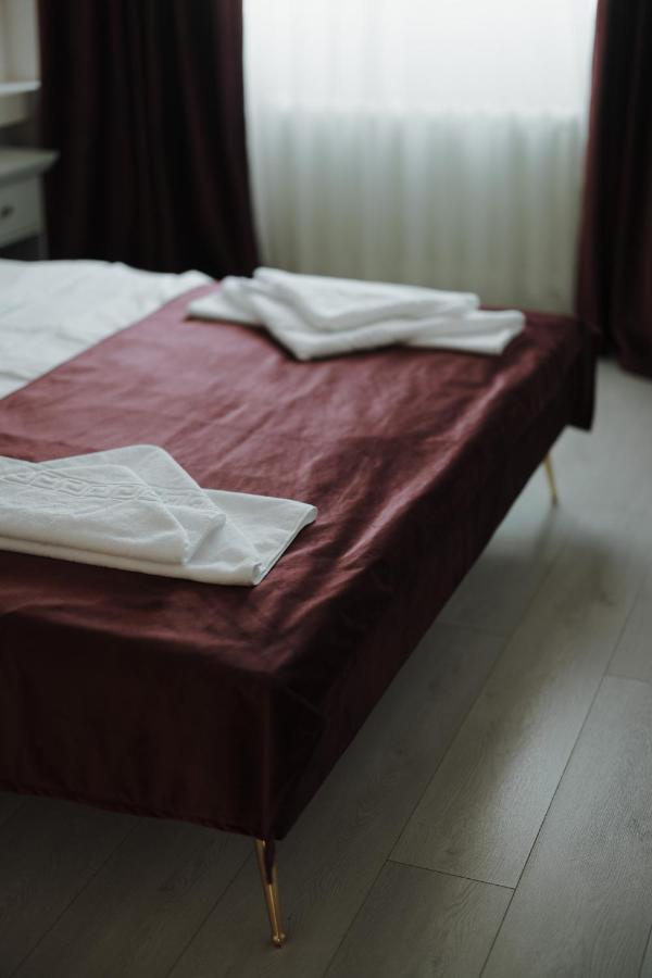 Bear'S Apartment Alba Iulia Buitenkant foto